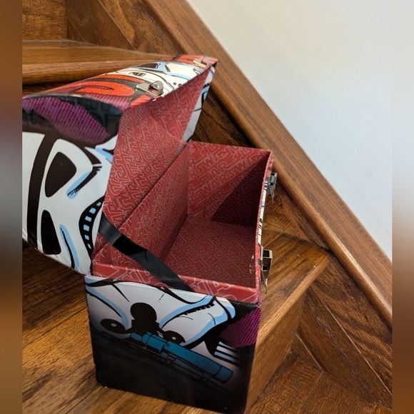 Rare Star Wars Stormtrooper Collectible Large Cardboard Domed storage Box- 11” - Picture 7 of 9